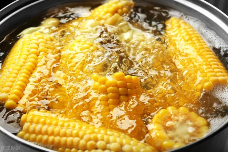 玉米煮多少分钟就可以吃了，煮玉米是冷水下锅还是热水下锅