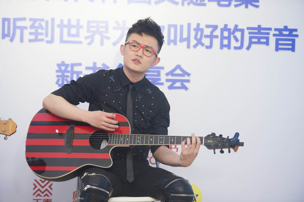 十大华语最高男高音歌手及其高音代表作——个个都是“怪兽”