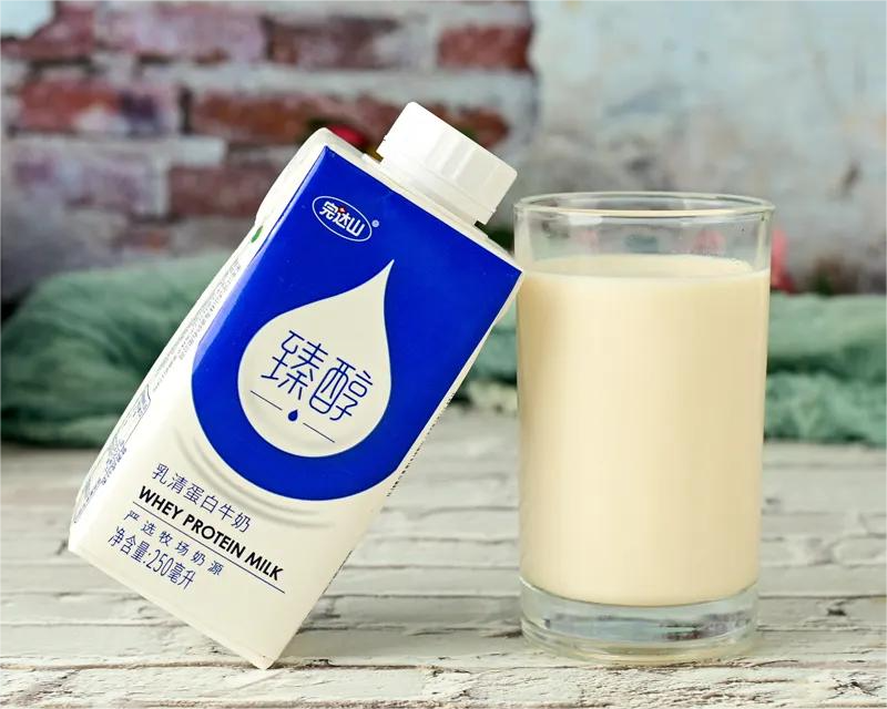 全国哪的牛奶最好喝？经评选，这8款牛奶榜上有名，你都喝过吗？