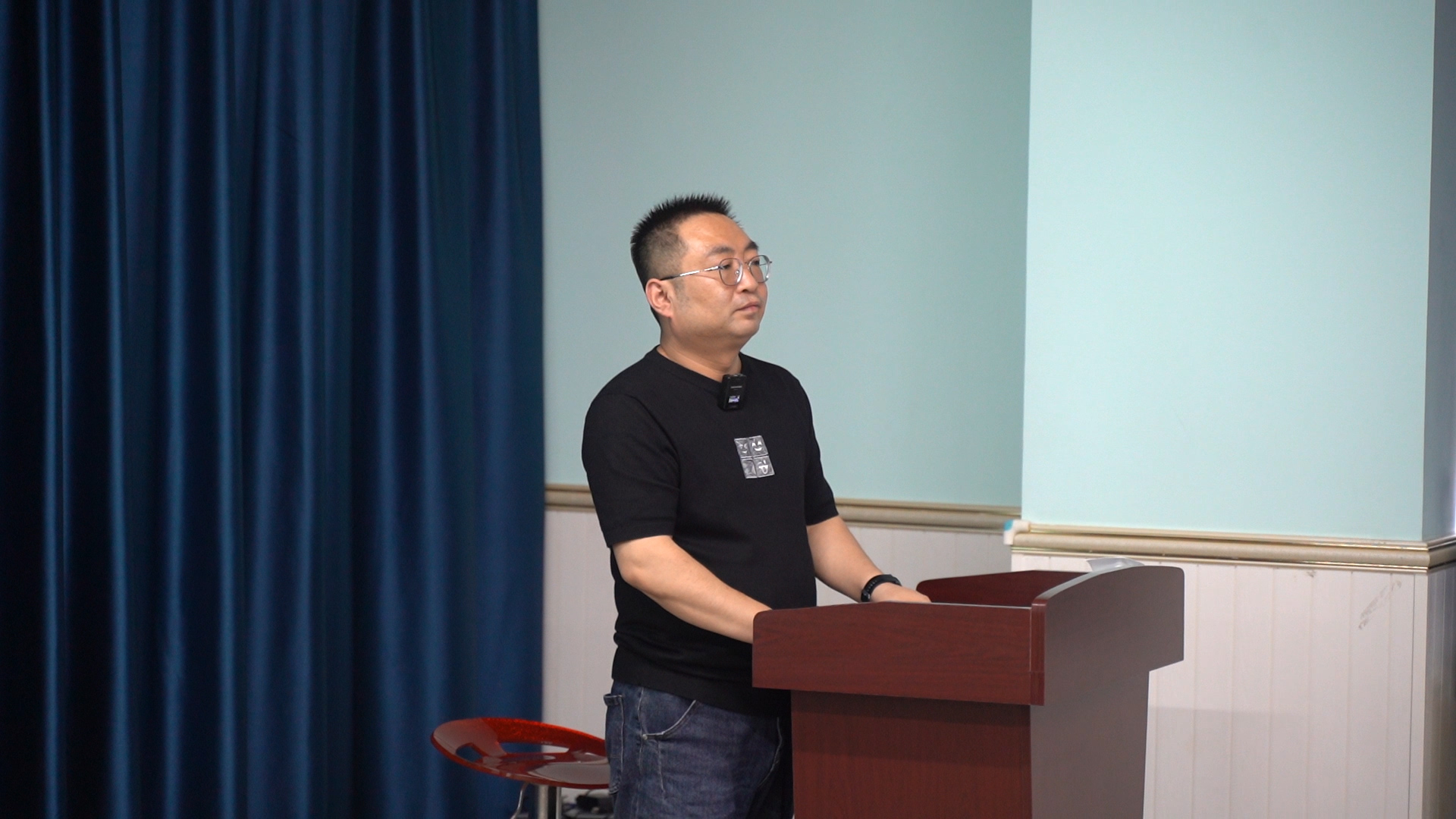 开什么公司赚钱快有发展（新手创业可尝试这